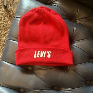 NVT Levi’s beanie